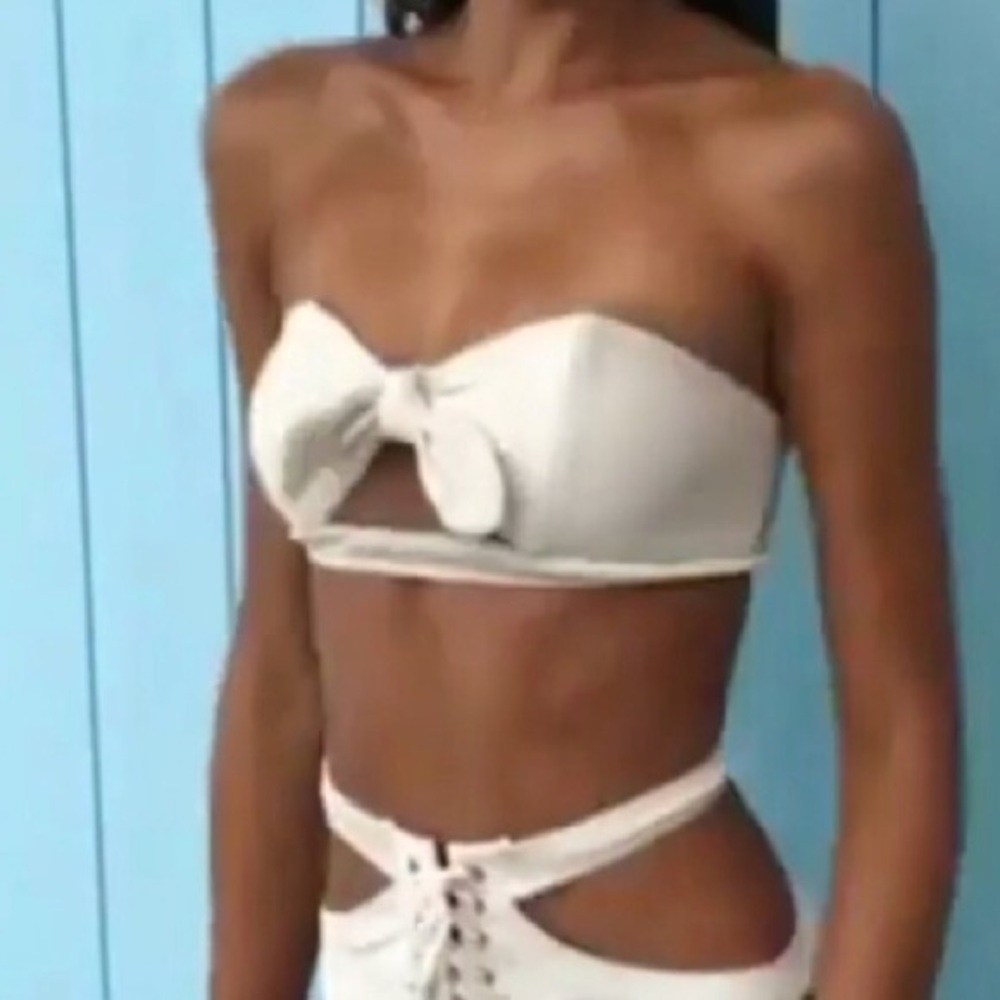 Bikini top